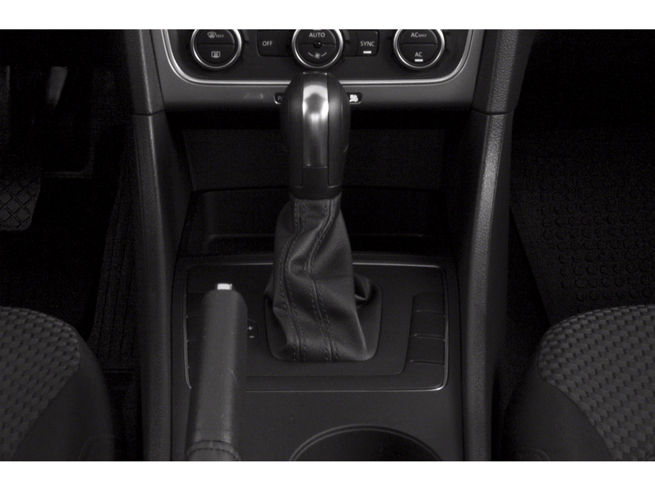 2015 Volkswagen Passat 1.8T SE