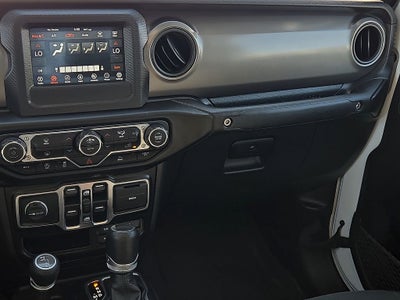 2022 Jeep Gladiator Willys