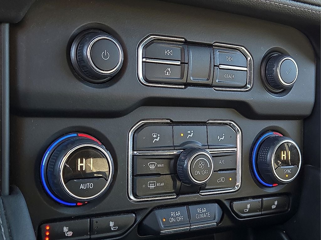 2024 Chevrolet Suburban Z71