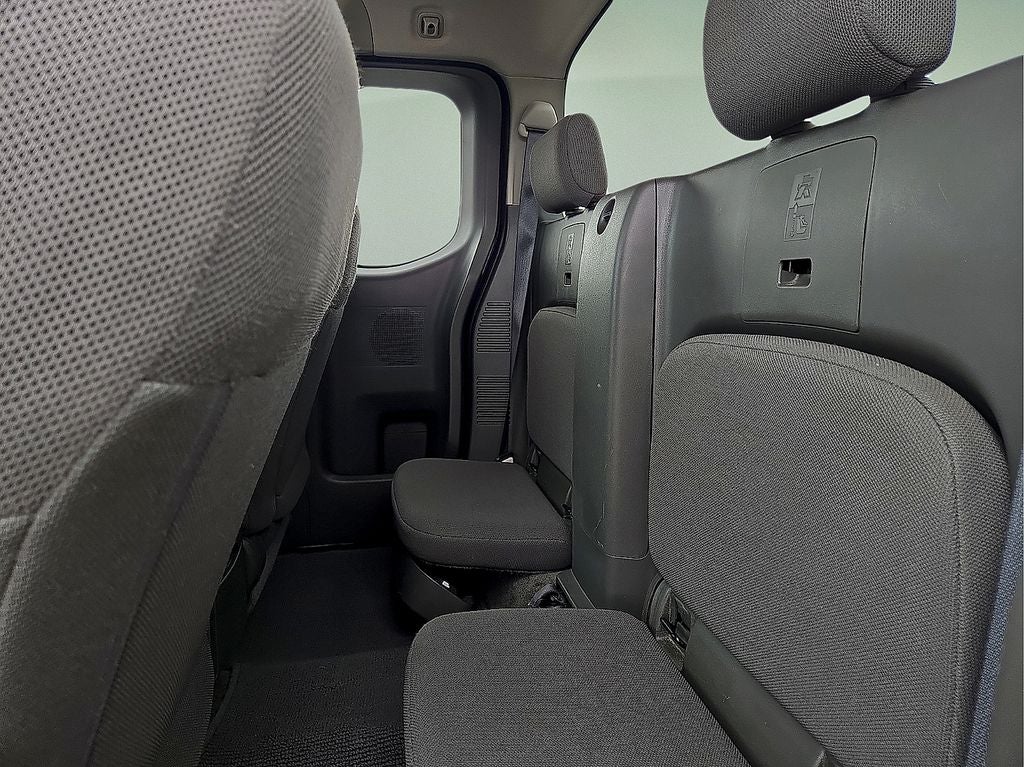 2016 Nissan Frontier S