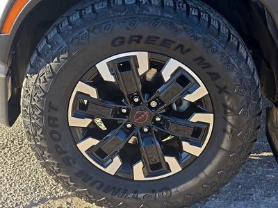 2022 Nissan Frontier PRO-X