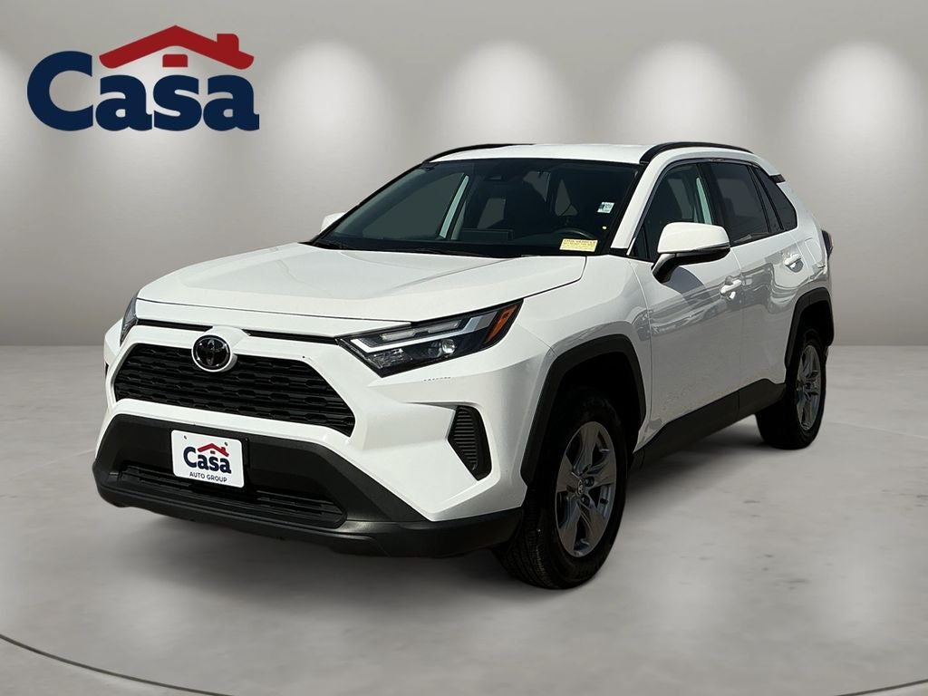 2024 Toyota RAV4 XLE