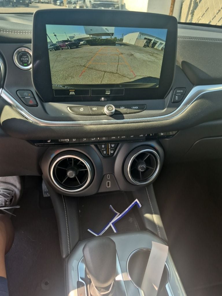 2025 Chevrolet Blazer LT