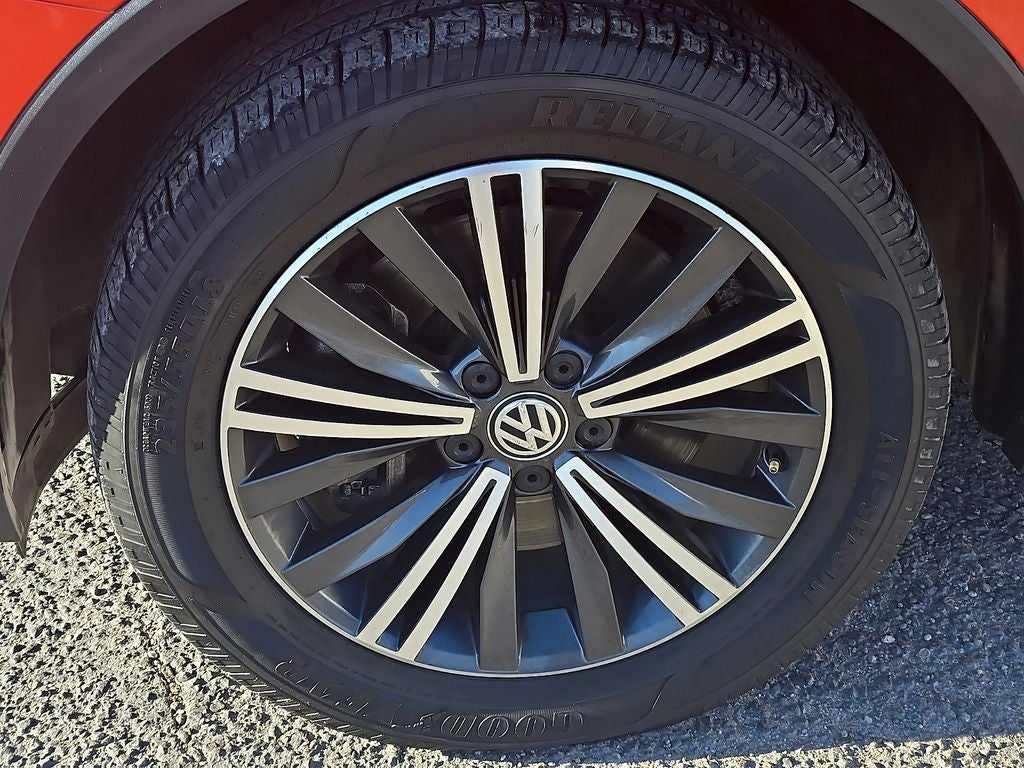 2019 Volkswagen Tiguan 2.0T SEL