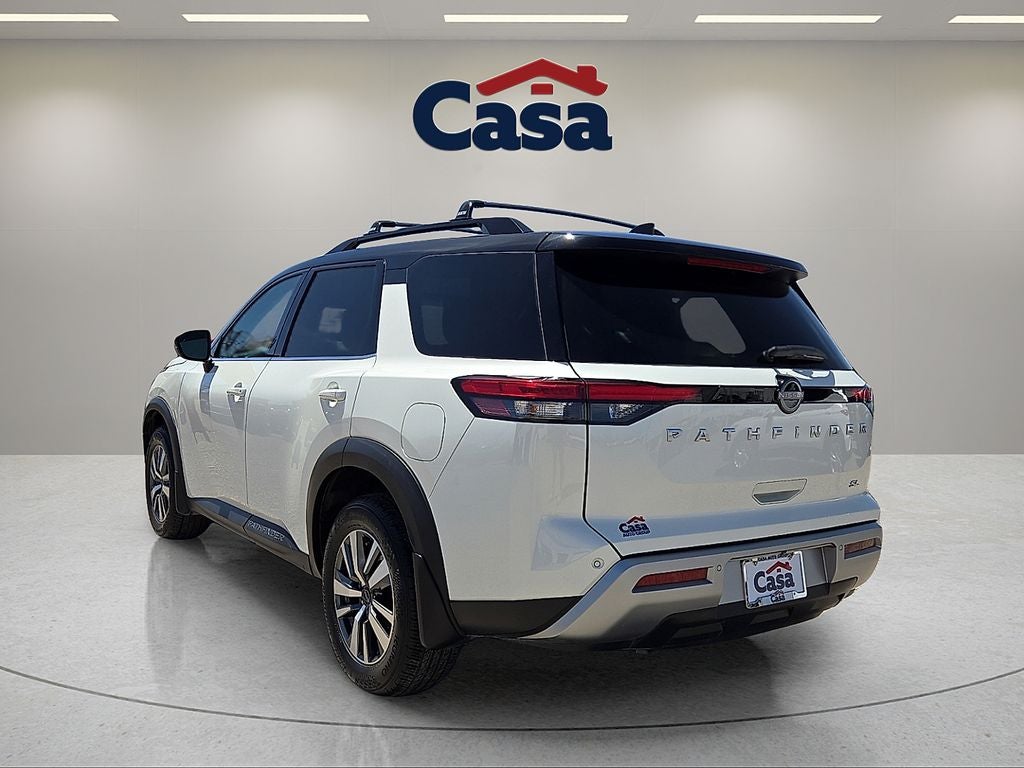 2024 Nissan Pathfinder SL