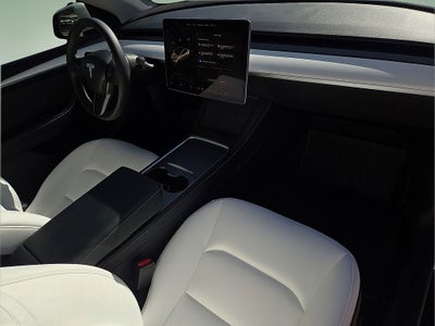 2025 Tesla Model Y Long Range