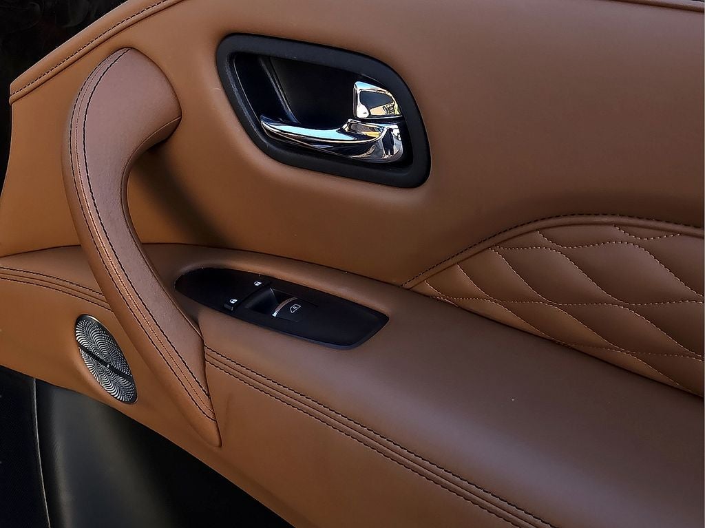 2023 INFINITI QX80 Premium Select