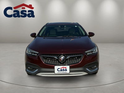 2019 Buick Regal TourX Essence