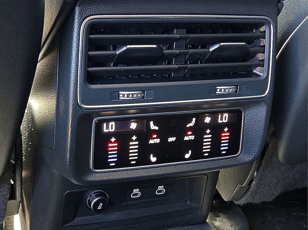 2023 Audi Q8 55 Premium Plus quattro