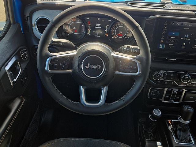 2025 Jeep Wrangler Sahara