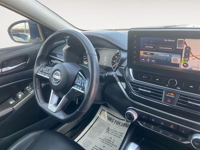 2024 Nissan Altima SR