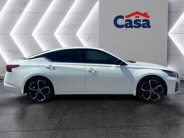 2024 Nissan Altima SR