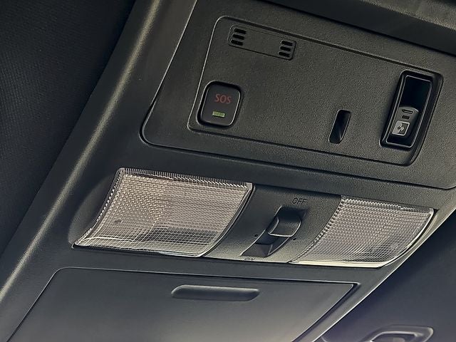 2023 Nissan Titan SV
