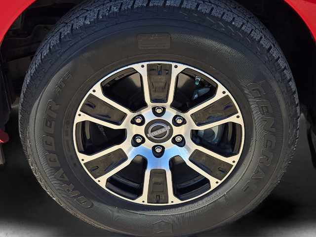 2024 Nissan TITAN Crew Cab SV