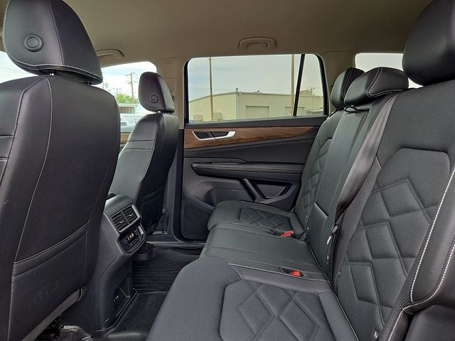 2024 Volkswagen Atlas 2.0T SE