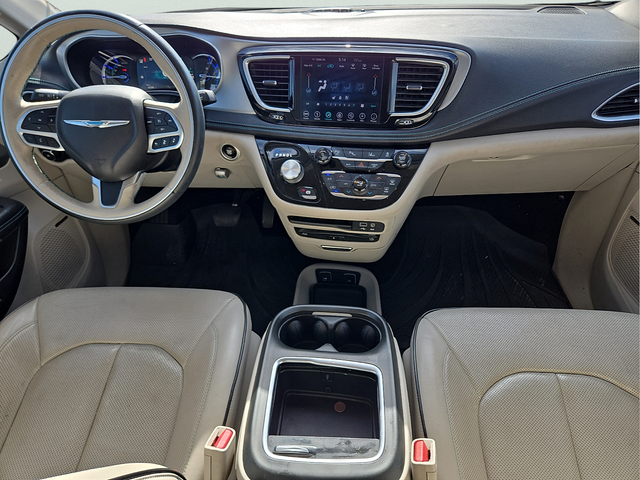 2018 Chrysler Pacifica Hybrid Limited