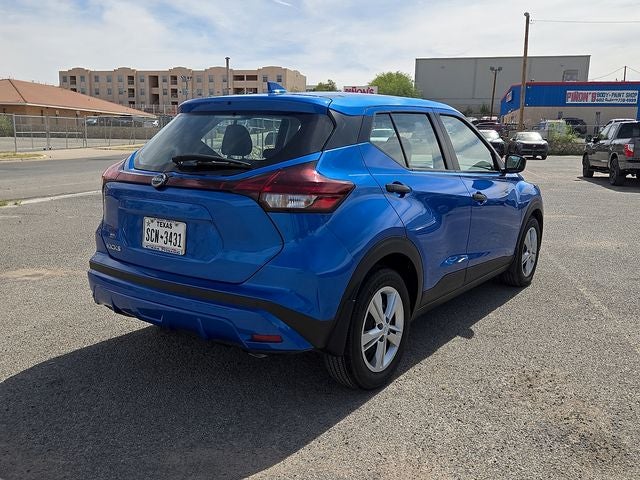 2023 Nissan Kicks S