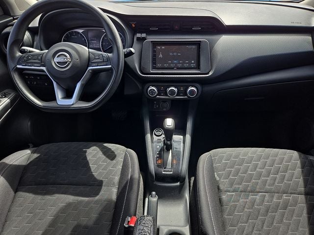 2022 Nissan Kicks S