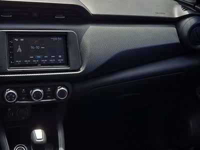 2022 Nissan Kicks S