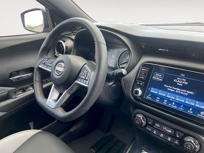 2023 Nissan Kicks SR