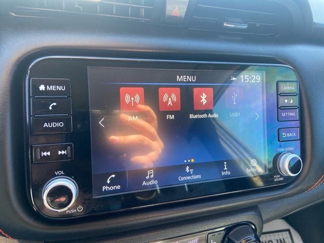 2021 Nissan Kicks SR