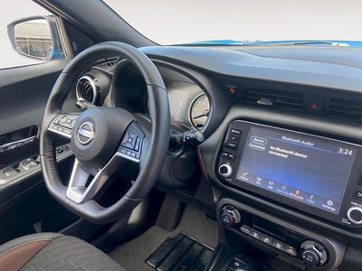 2023 Nissan Kicks SR