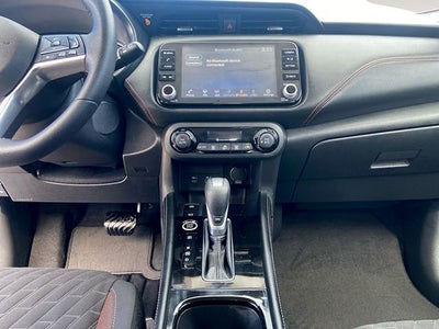 2023 Nissan Kicks SR