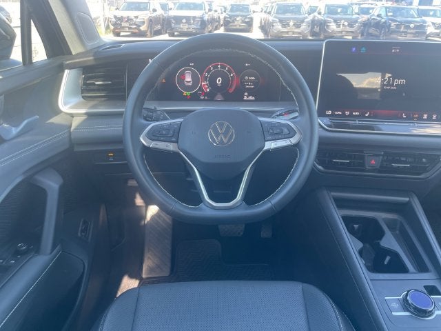 2025 Volkswagen Tiguan 2.0T SE