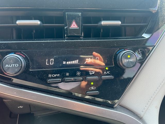 2022 Toyota Camry LE