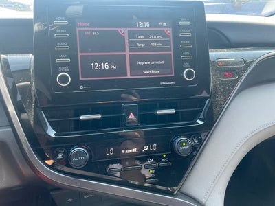 2022 Toyota Camry LE