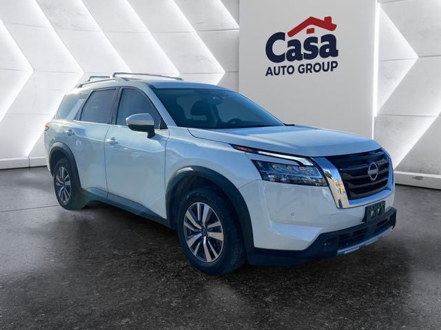 2023 Nissan Pathfinder SL