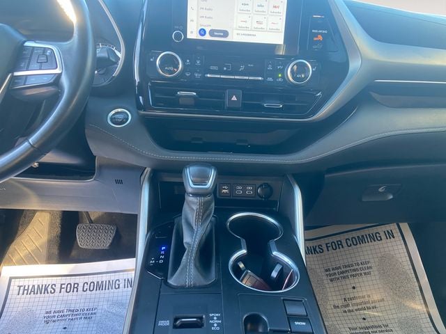 2024 Toyota Highlander XLE