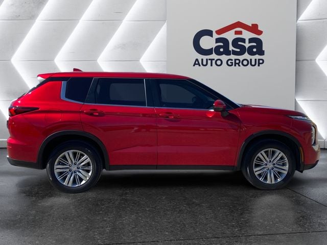 2024 Mitsubishi Outlander ES
