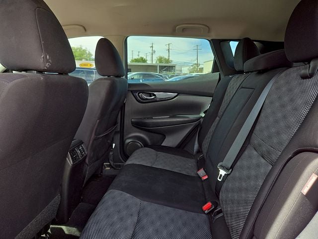 2021 Nissan Rogue Sport SV