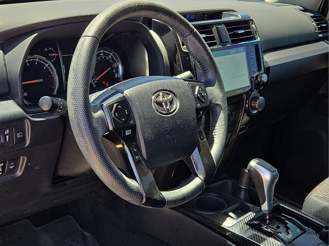 2022 Toyota 4Runner TRD Off-Road