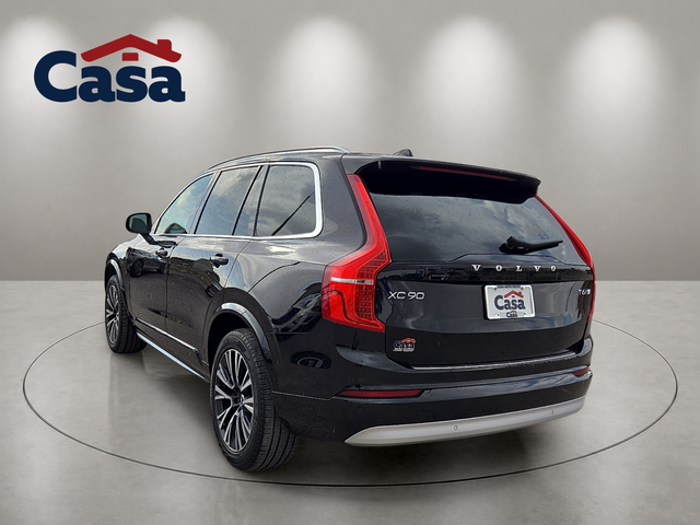 2022 Volvo XC90 T6 Momentum