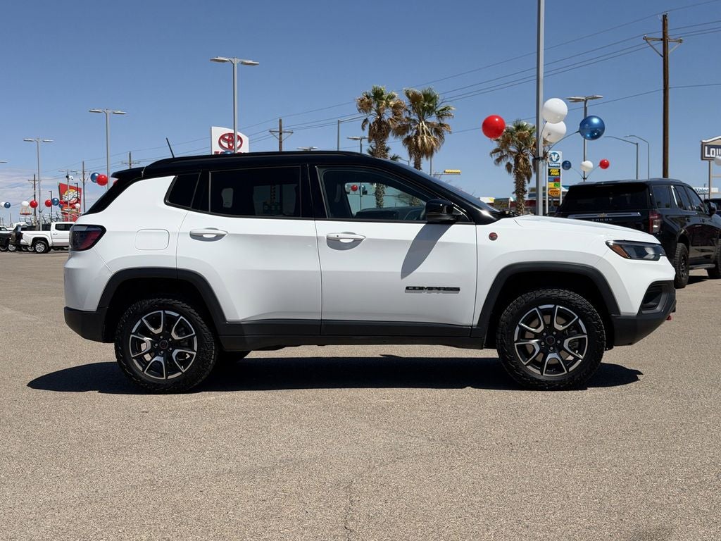 2025 Jeep Compass Trailhawk
