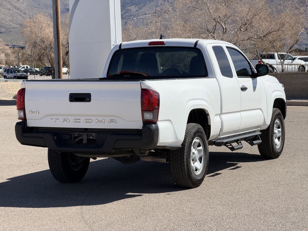 2022 Toyota Tacoma SR