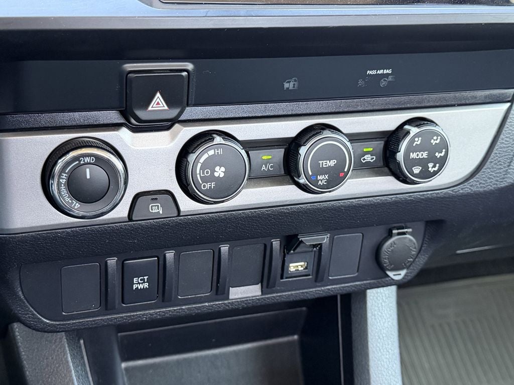 2022 Toyota Tacoma SR