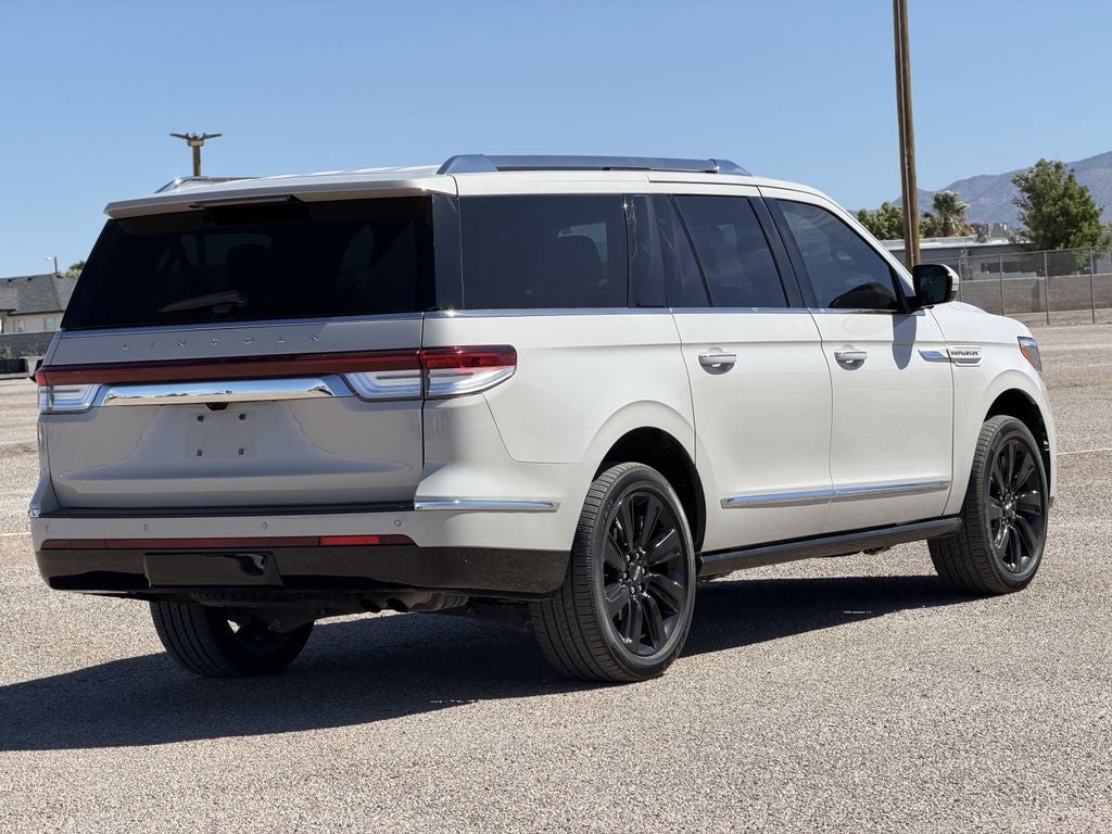 2022 Lincoln Navigator L Reserve