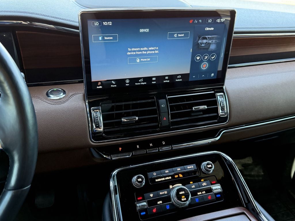 2022 Lincoln Navigator L Reserve