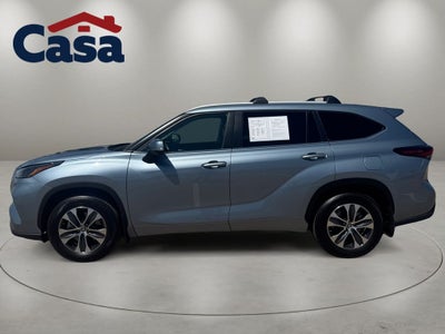 2024 Toyota Highlander Hybrid XLE
