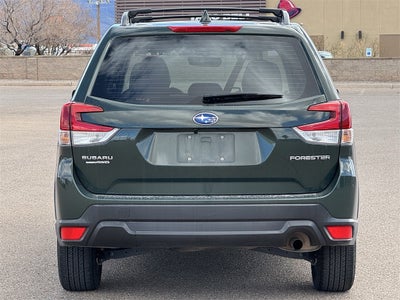 2022 Subaru Forester Base