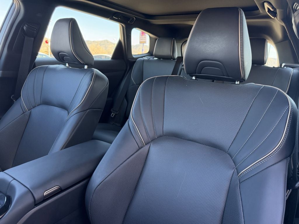 2025 Toyota Crown Signia Limited