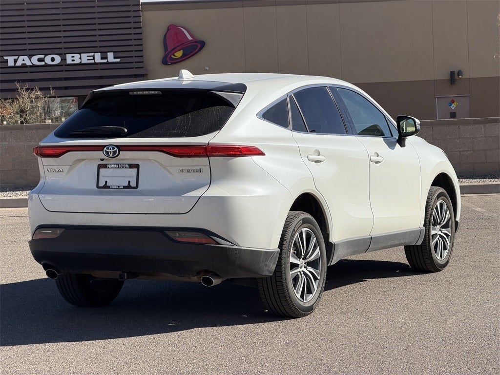 2022 Toyota Venza LE