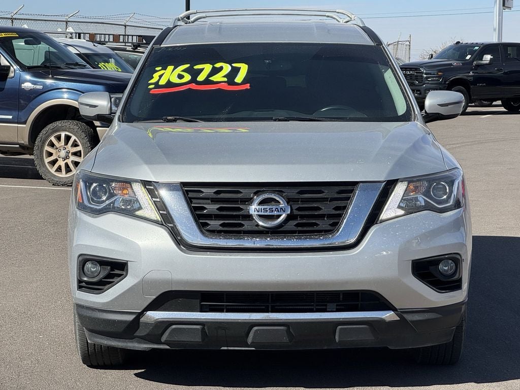 2020 Nissan Pathfinder SV