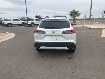 2025 Toyota Corolla Cross XLE