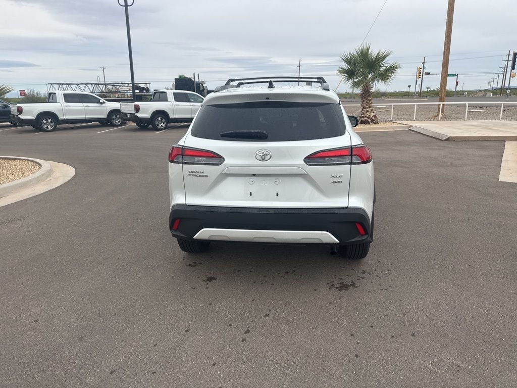 2025 Toyota Corolla Cross XLE