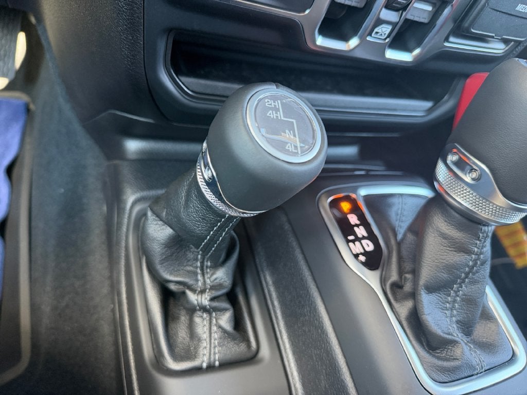 2027 Jeep Wrangler WRANGLER 4-DOOR SAHARA