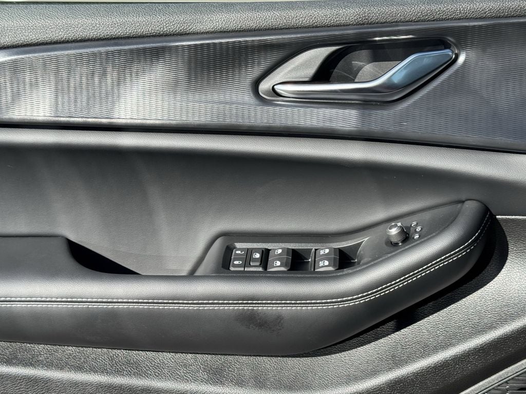 2025 Jeep Grand Cherokee GRAND CHEROKEE LAREDO X 4X2